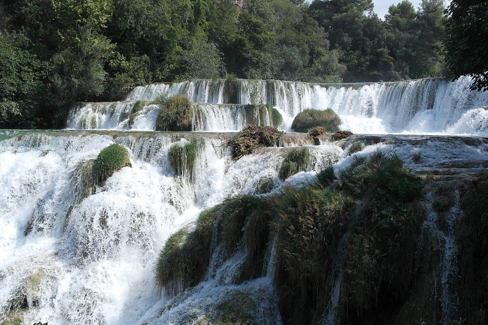De Onvergetelijke Storming van het Capitool: Een Analyse van de Chaos in Washington D.C.
