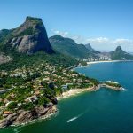 De Verbazingwekkende Onderdompeling: Hoe De Wereld in 2000 Veranderde 🌍