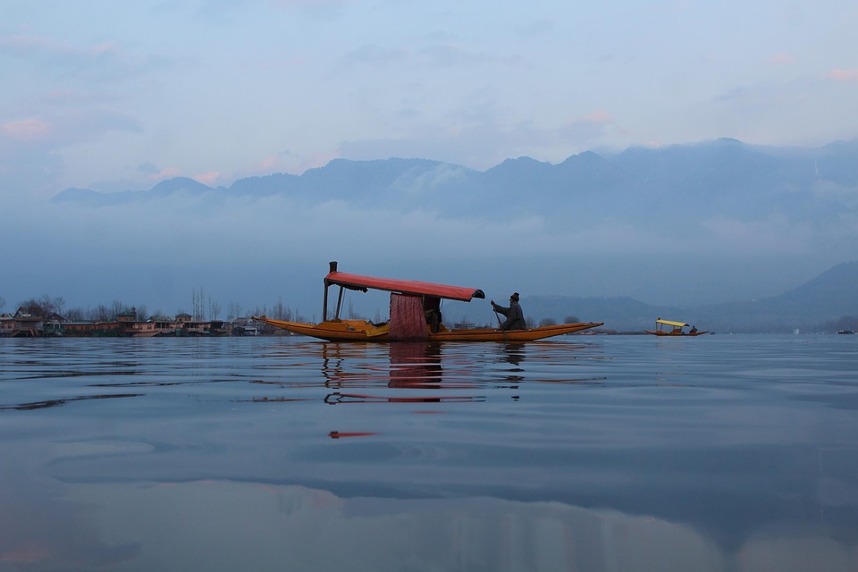 Ongelooflijke ontdekking: De mysterieuze ‘Tweelingplaneet’ die de aarde kan redden! 🌌